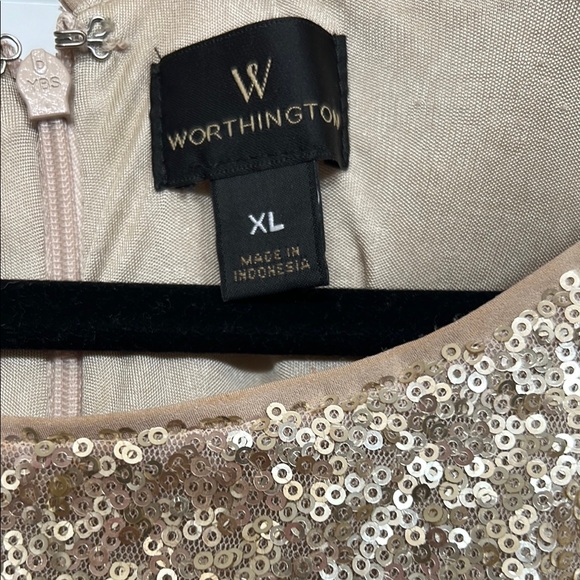 Gold Sequin Dress - Picture 3 of 3